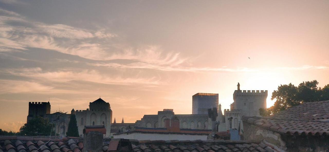 Maison Intra Muros, Terrasses Avec Vue Jaccuzzi Et Garage Avignon Kültér fotó