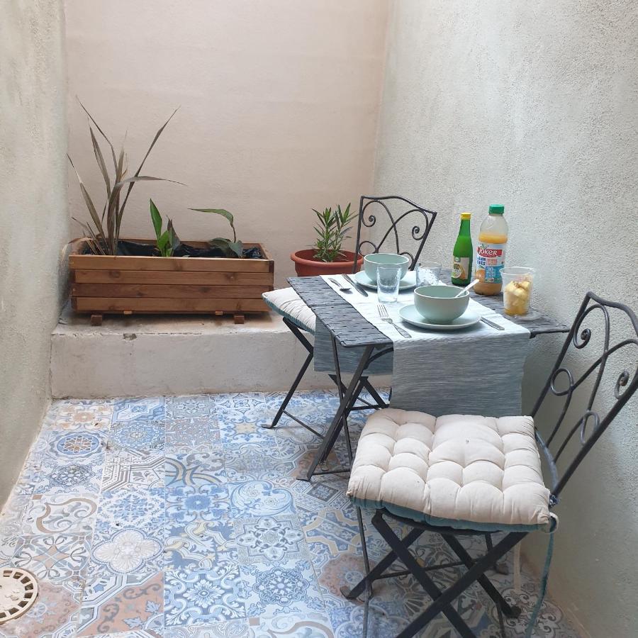 Maison Intra Muros, Terrasses Avec Vue Jaccuzzi Et Garage Avignon Kültér fotó